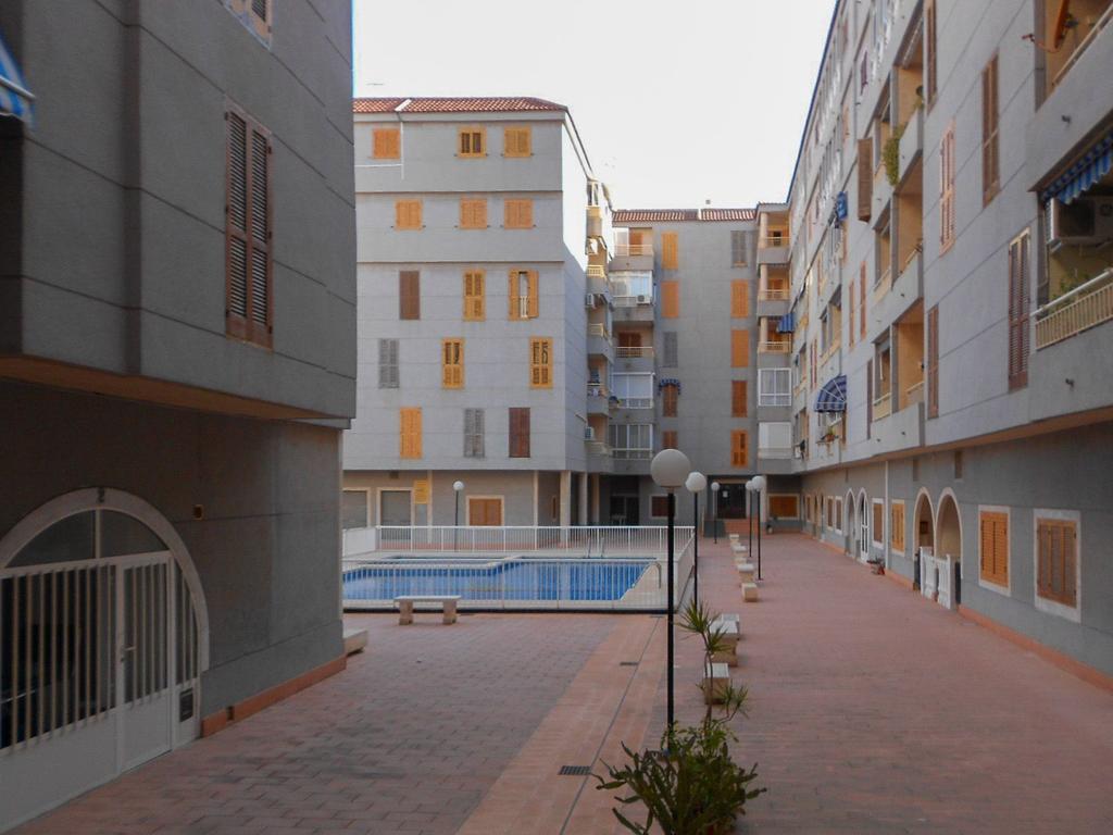 Apartment Asequin Beach Torrevieja Quarto foto